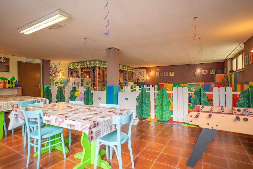 Hotel Alpen Andalo Dış mekan fotoğraf